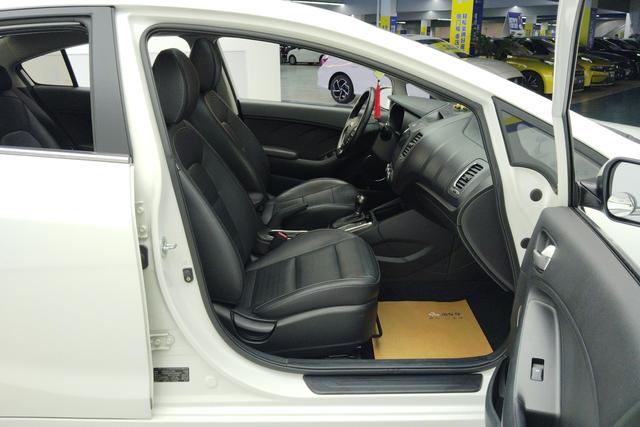 Kia K3 id 4212631 из Китая 16