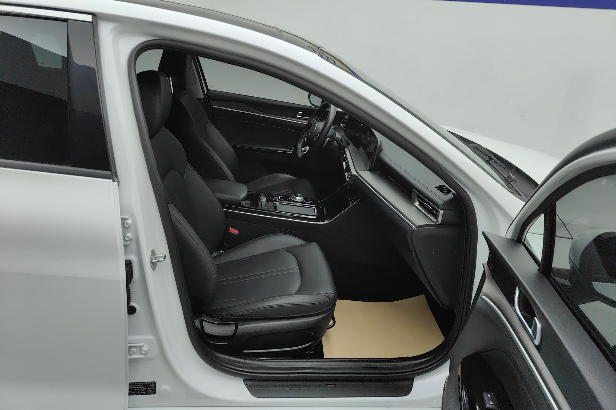 Kia K5 2021 270T CVVD