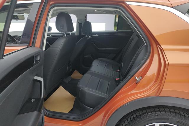 Volkswagen T-Roc 2018 280 TSI DSG 2 WDComfort V — фото 16