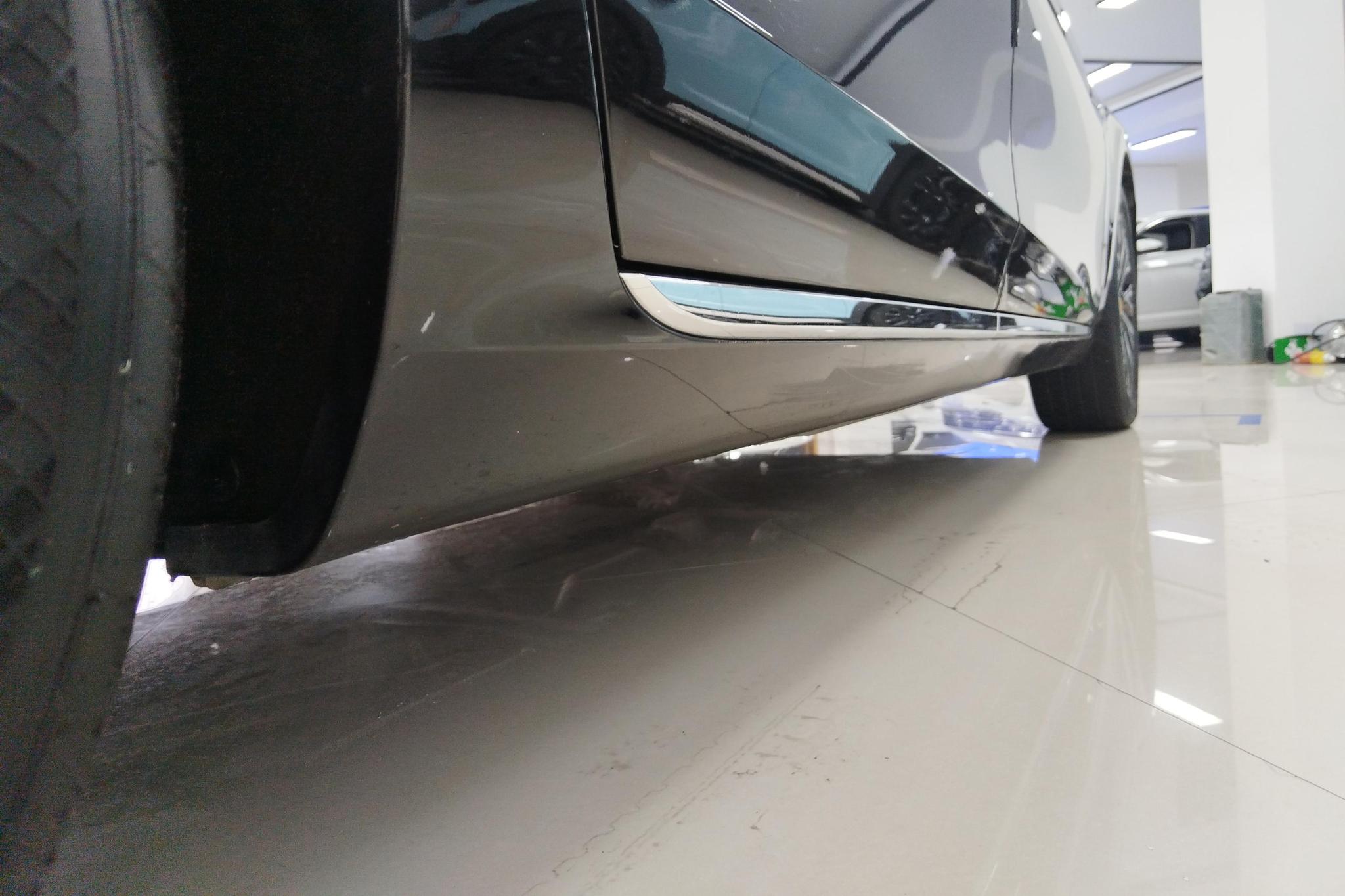 Hongqi H5 2024 2.0T AT