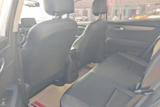 Kia Sportage 2019 2.0 L AT — фото 16