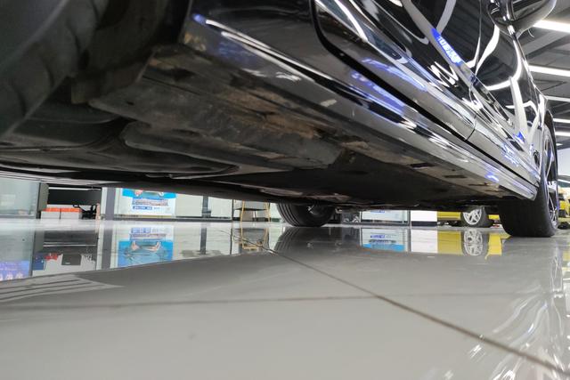 Volkswagen Magotan 2025 330 TSI DSGLuxury — фото 9