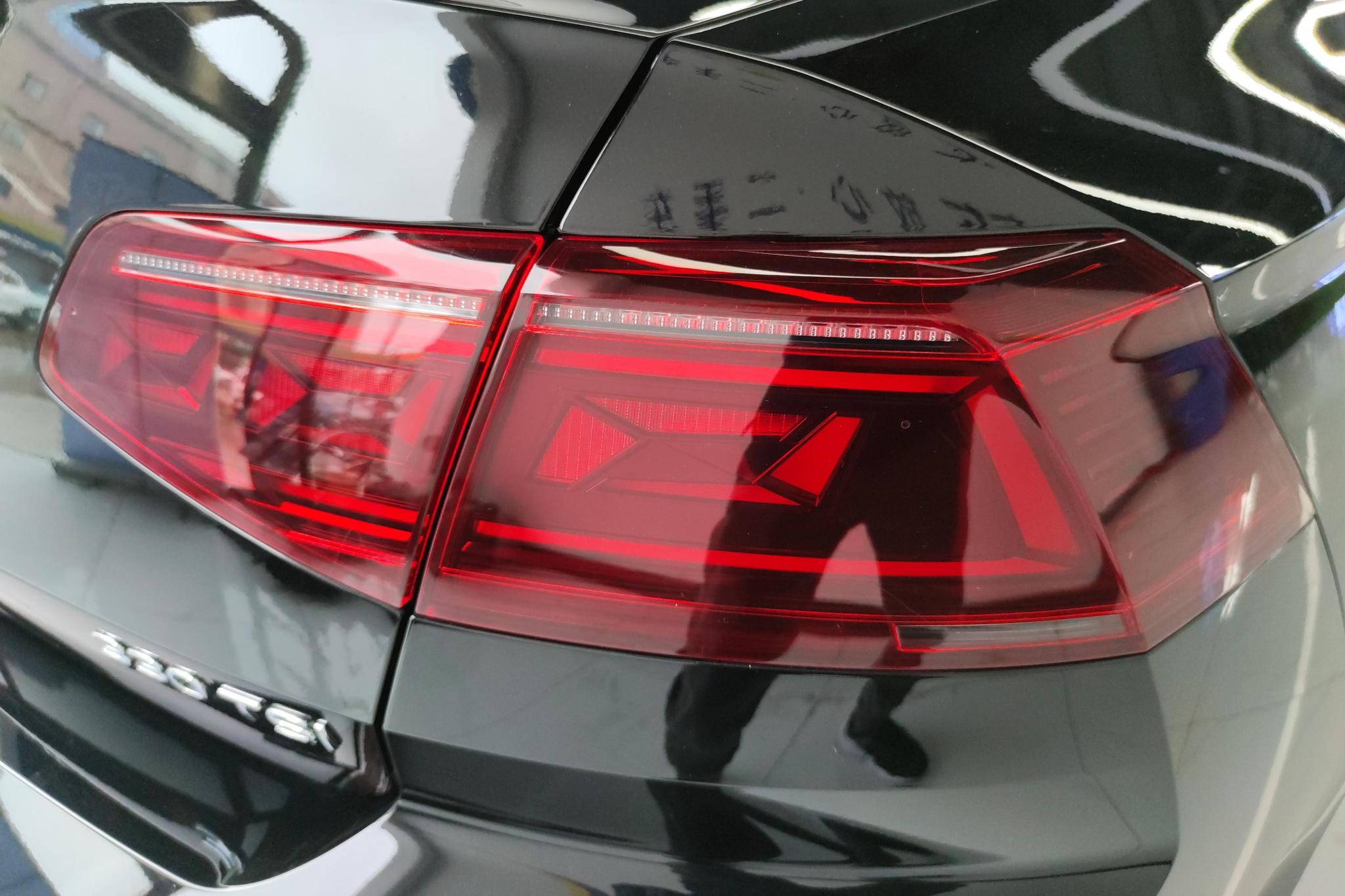 Volkswagen Magotan 2025 330TSI DSG Luxury
