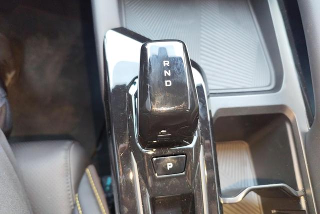 Geely Coolray 2025 L 1.5 TD DCT — фото 14