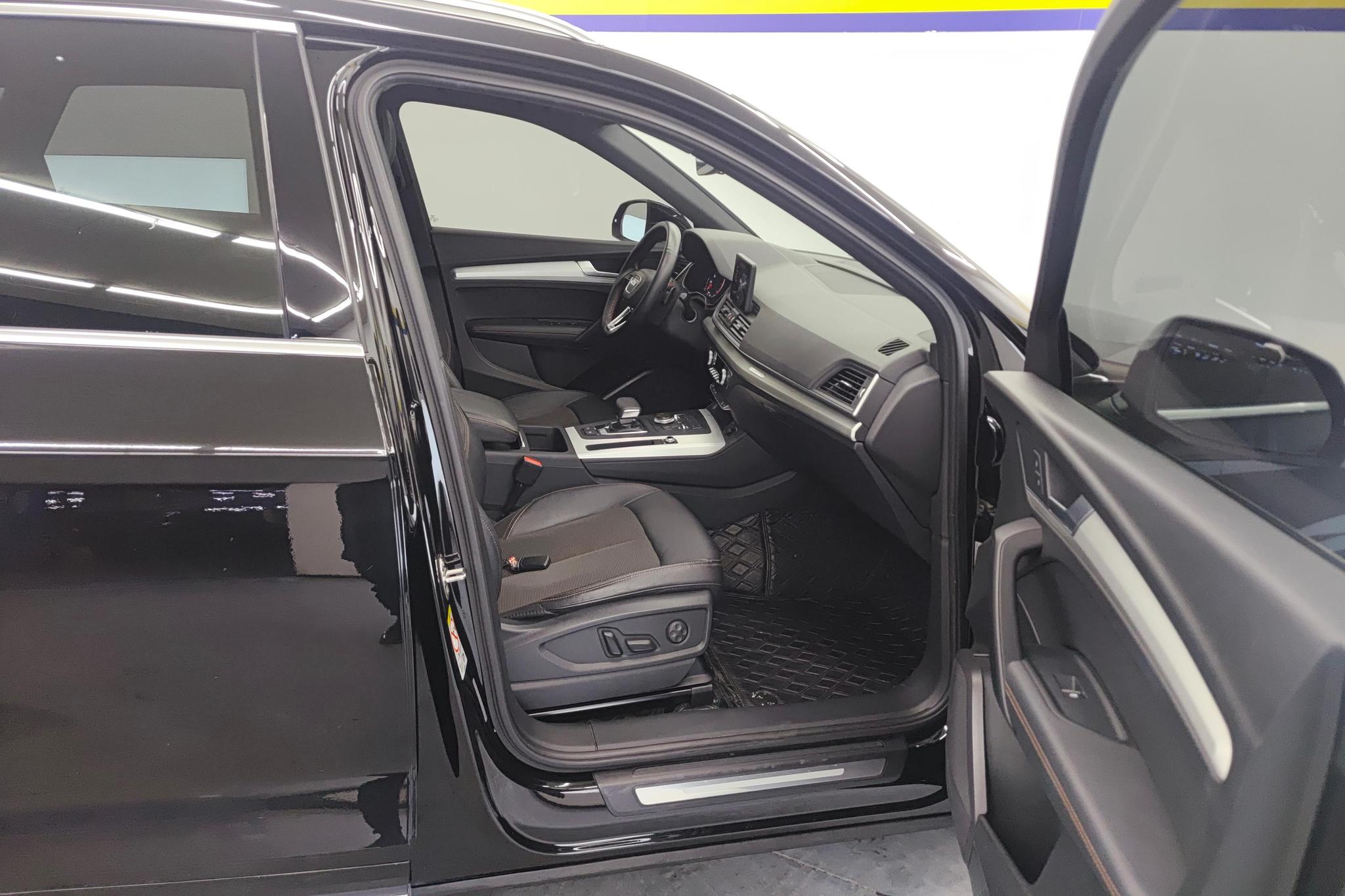 Audi Q5L 2020 40 TFSI