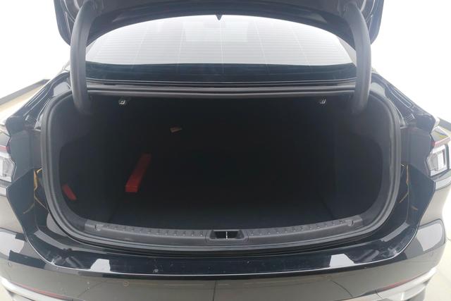 Ford Mondeo 2022 Eco Boost 245 Luxury — фото 17