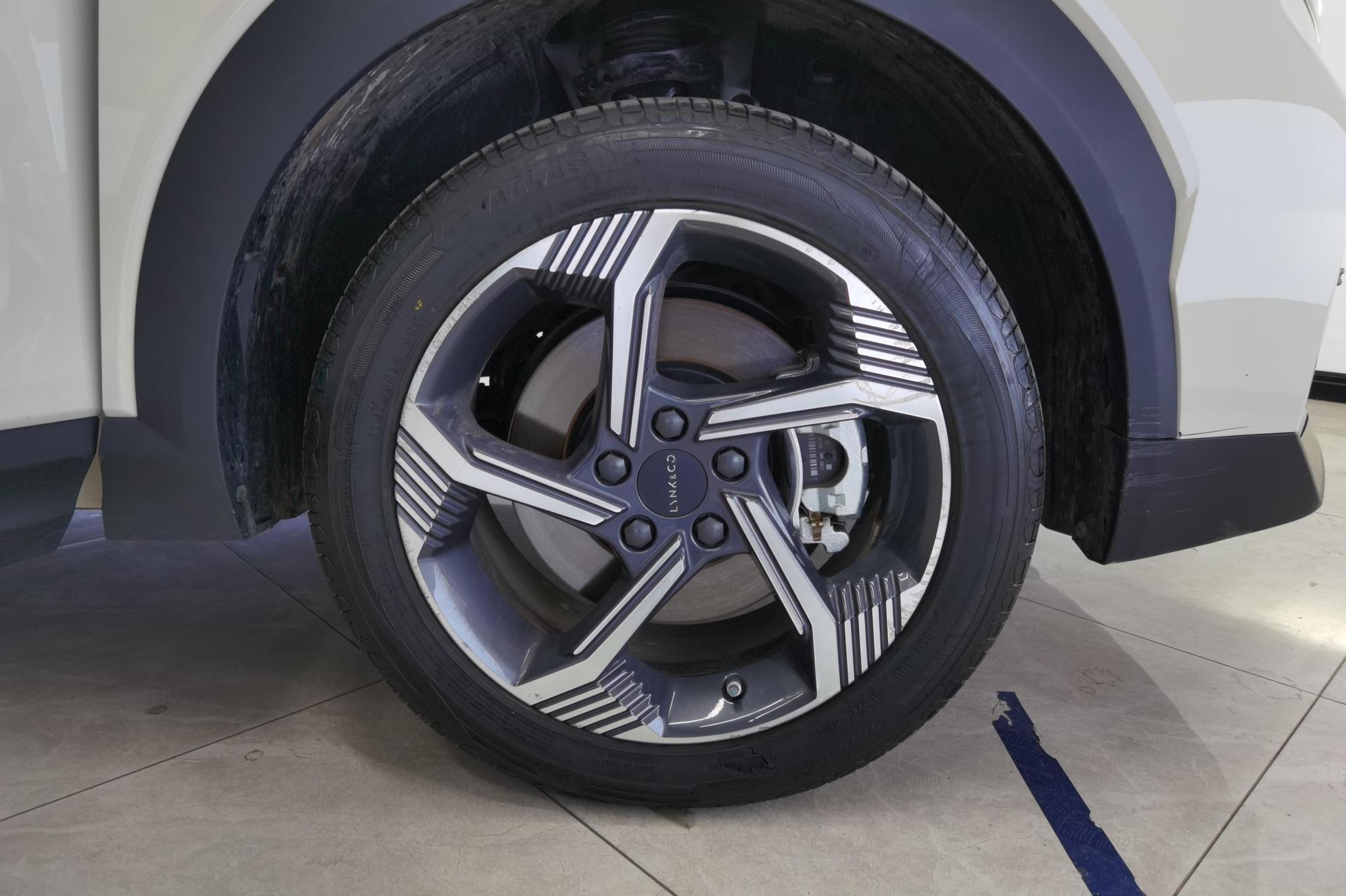 Lynk & Co 06 2025 Renew 1.5T Pro
