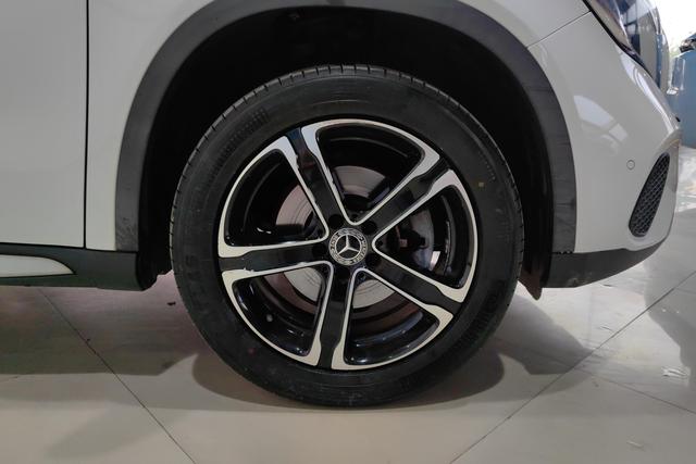 Mercedes-Benz GLA 2018 GLA 200 — фото 10