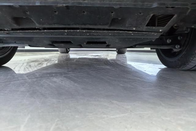 Hongqi 08 2025 680 Ultra 4 WD — фото 5