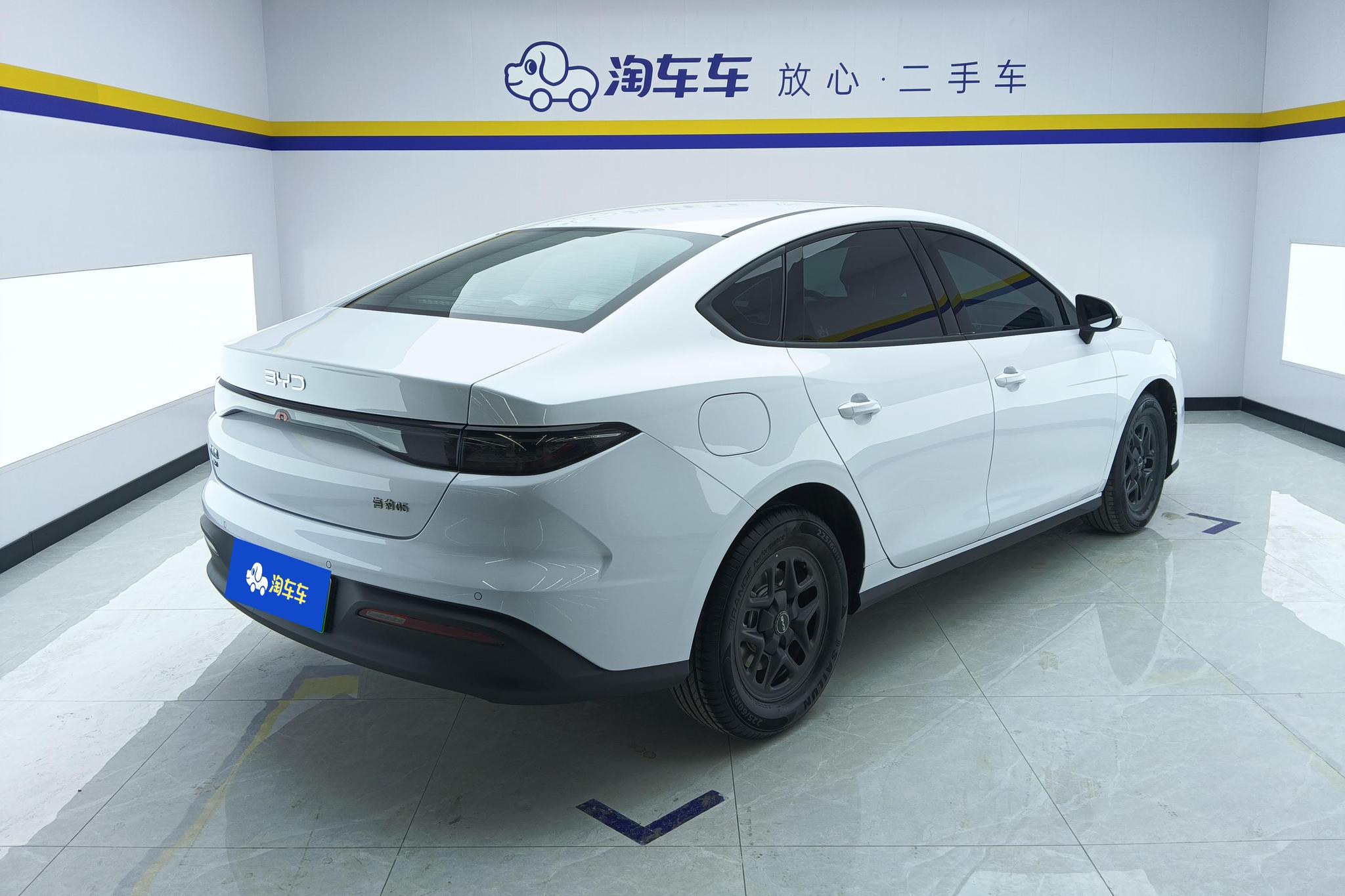BYD Seal 05 05DM 2025 Smart Drive DM-i 55KM Luxury