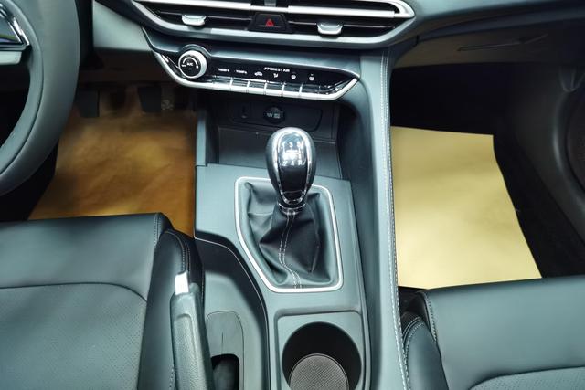 Changan Eado 2025 PLUS 1.5 L MT — фото 14
