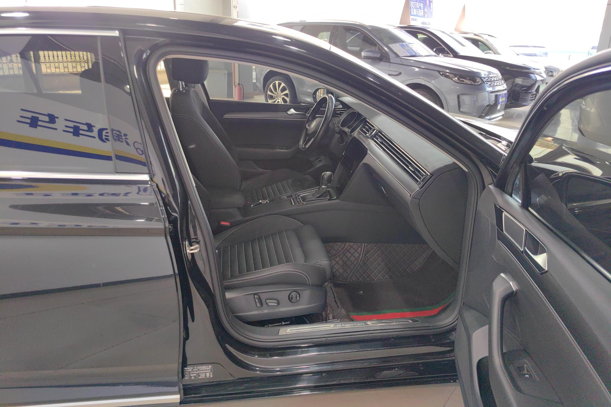 Volkswagen Magotan 2020 330TSI DSG Lead