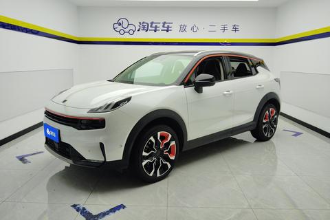 Lynk & Co 06
