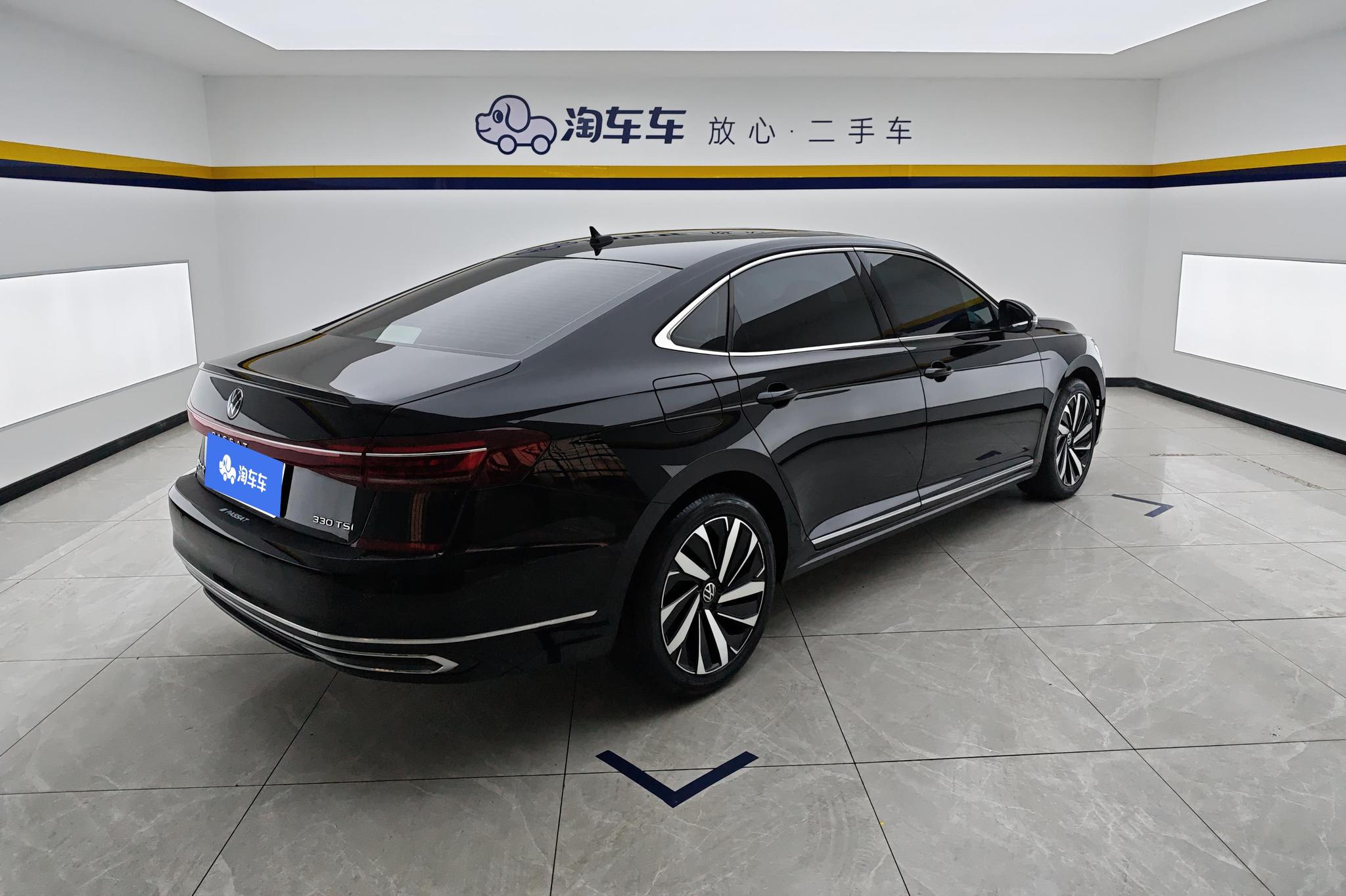 Volkswagen Passat 2022 330TSI Elite