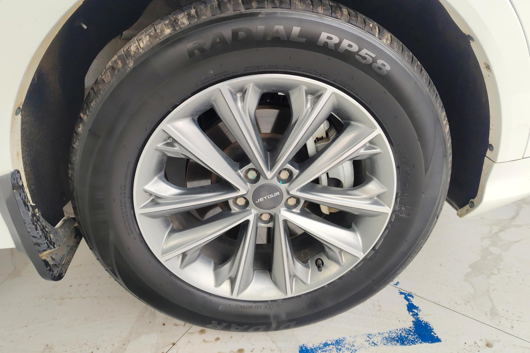 JETOUR X70 2020 1.5T DCT 5 мест