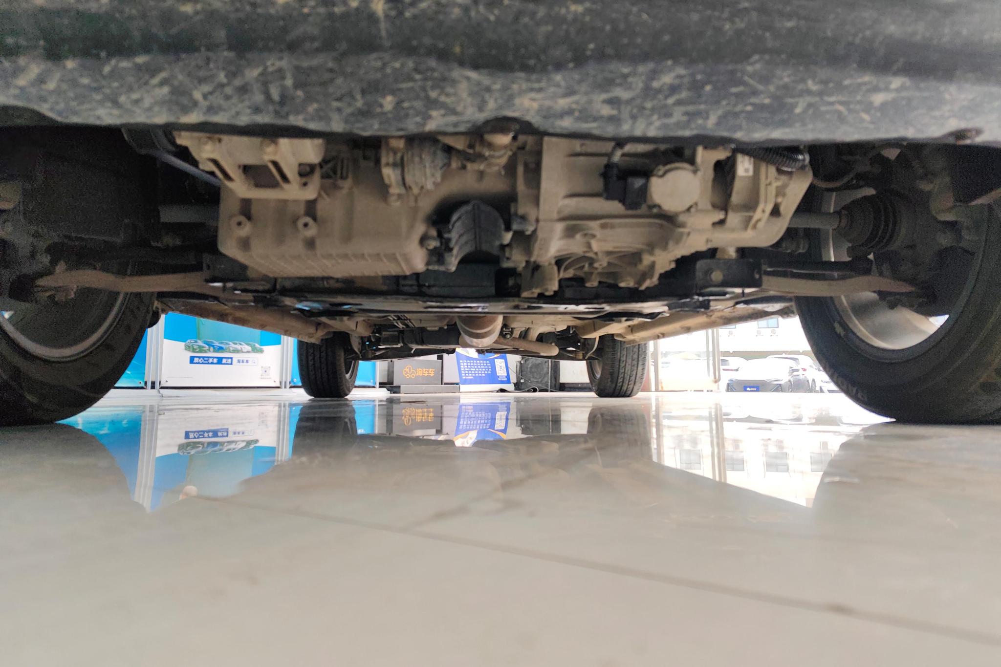 JETOUR X70 2020 1.5T DCT 5 мест