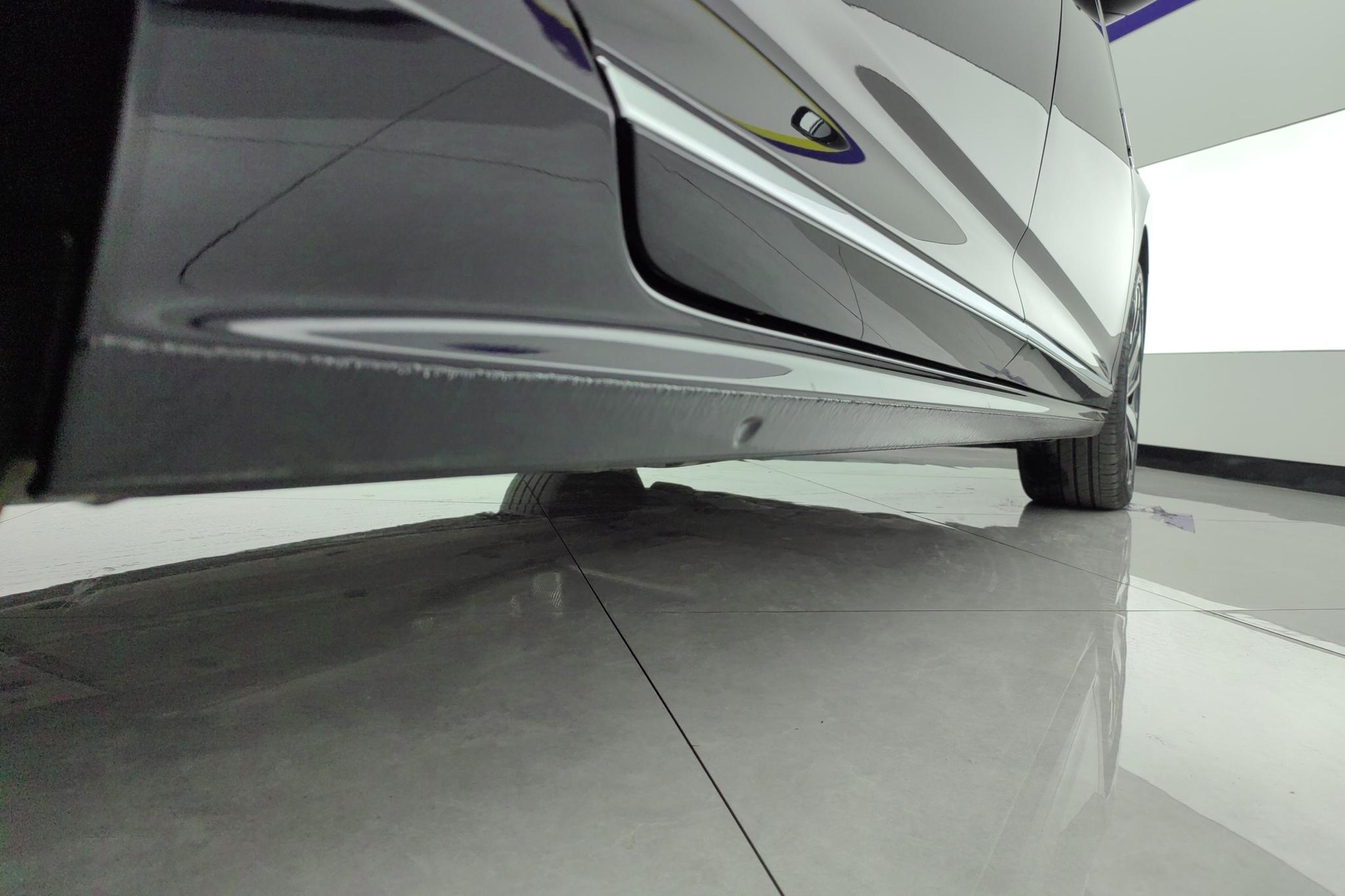 Volkswagen Passat 2023 330TSI Luxury