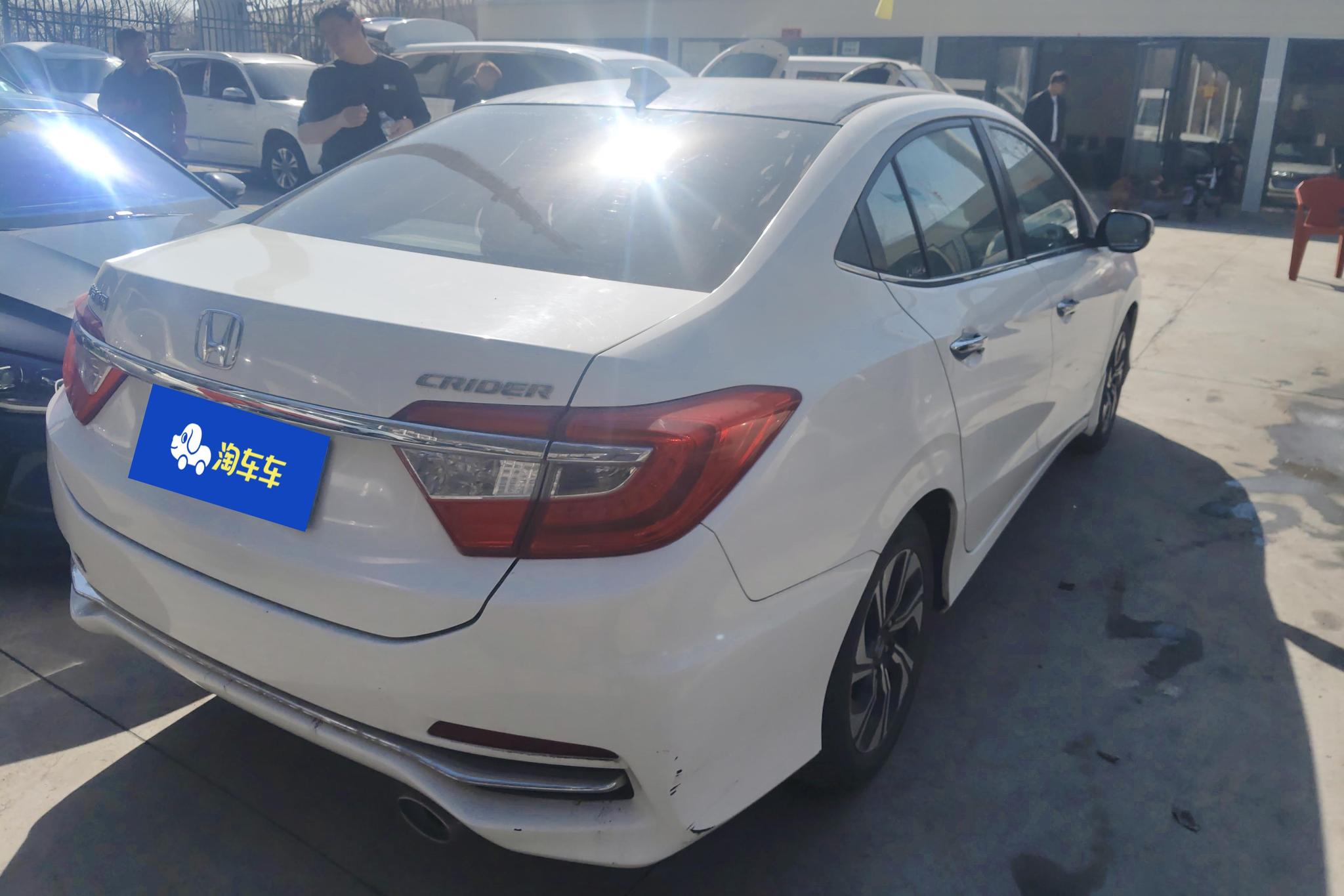Honda Crider 2016 1.8L CVT Comfort