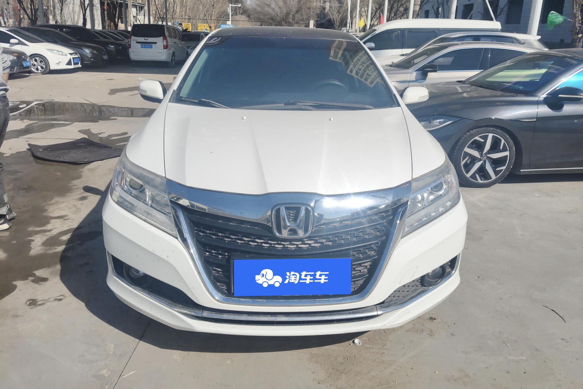 Honda Crider 2016 1.8L CVT Comfort