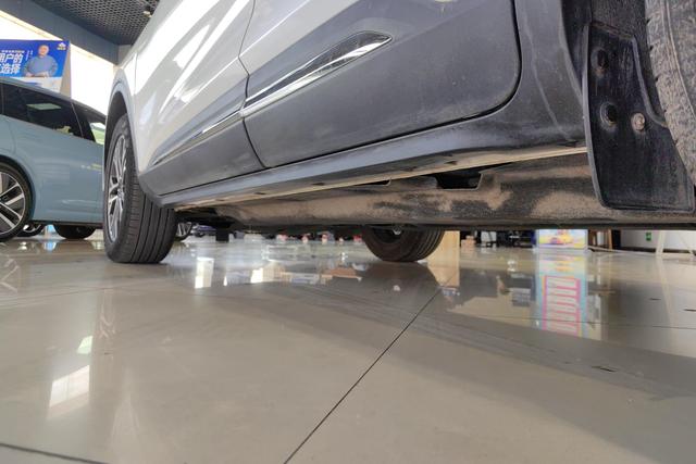 Ford Escape 2020 Eco Boost 245 2 WD — фото 8