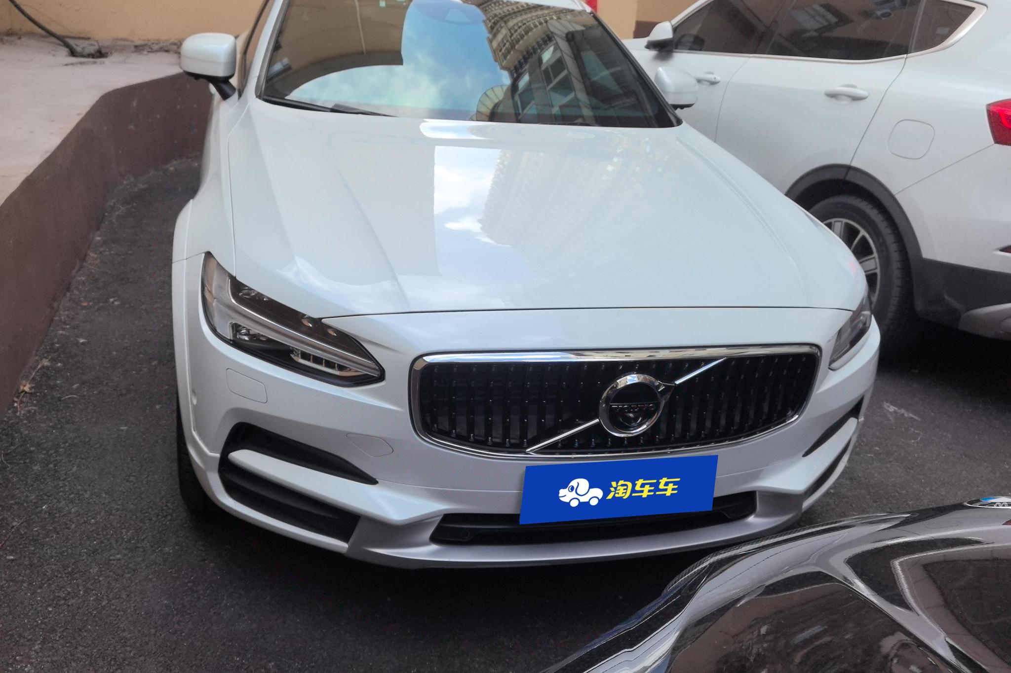 Volvo V90 2017 Cross Country T5 AWD