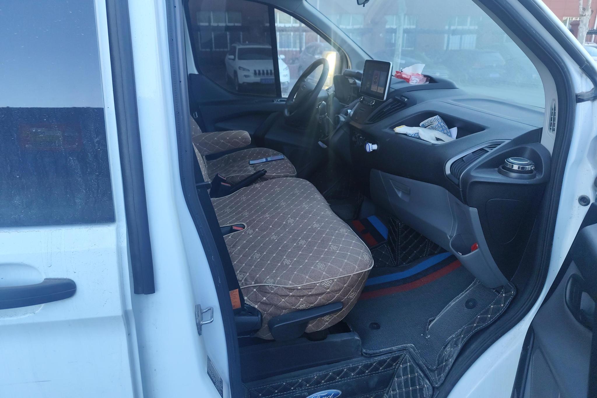 Ford Transit 2019 2.0T MT 6 мест VI