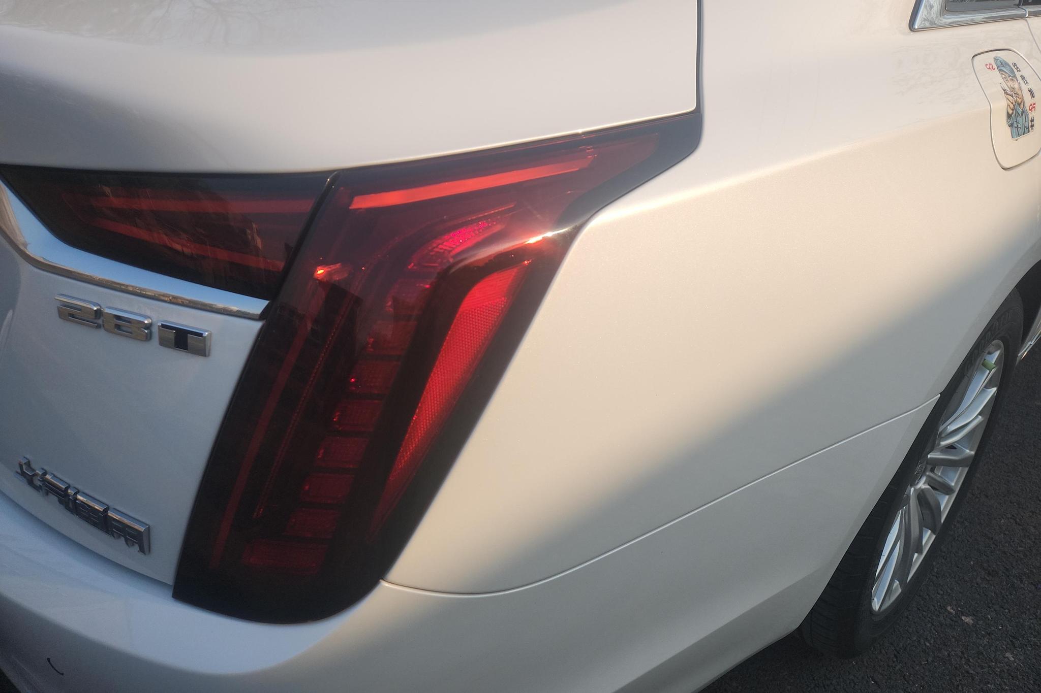 Cadillac CT6 2021 28T Fashion