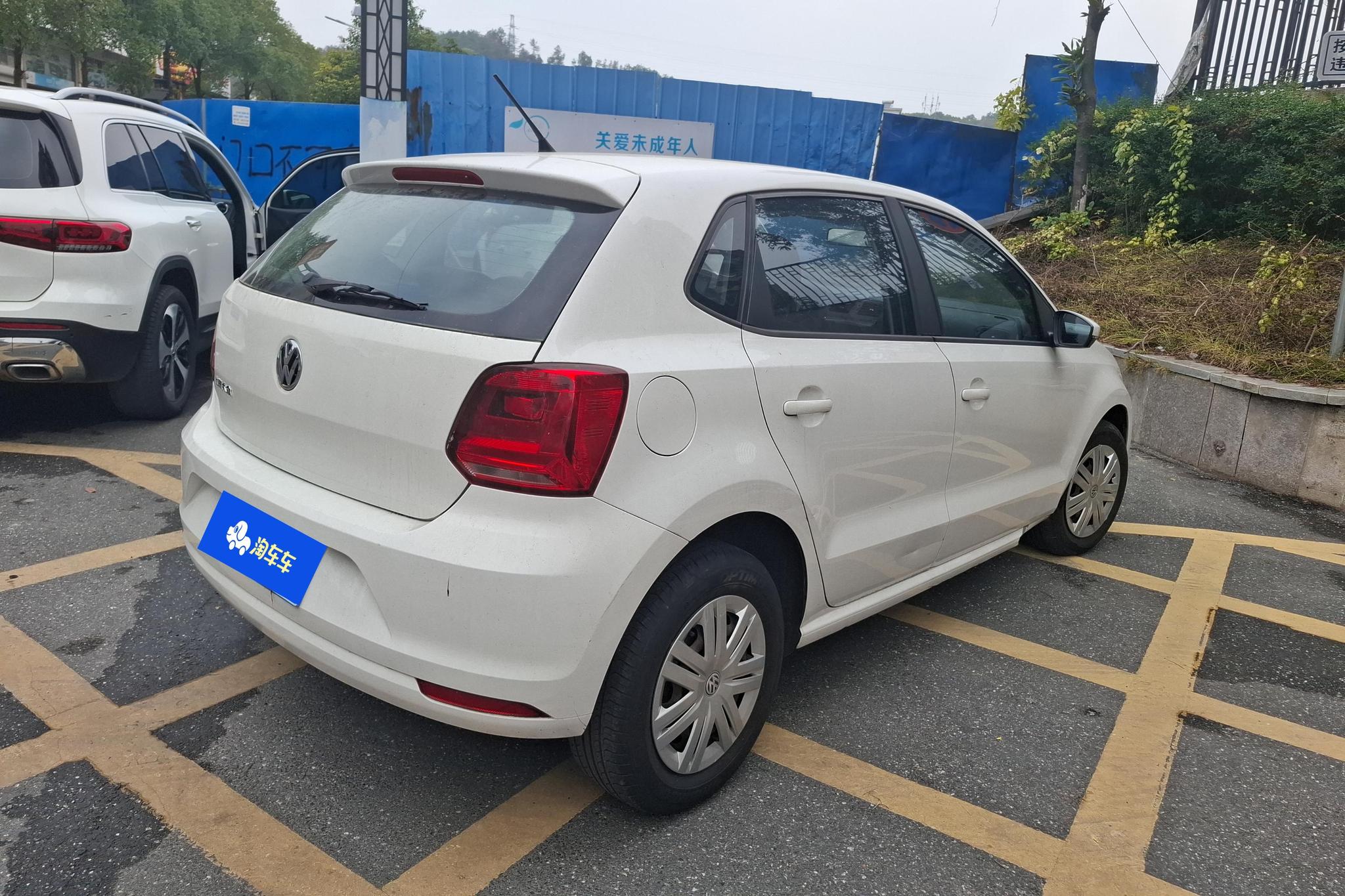 Volkswagen Polo 2018 1.5L AT