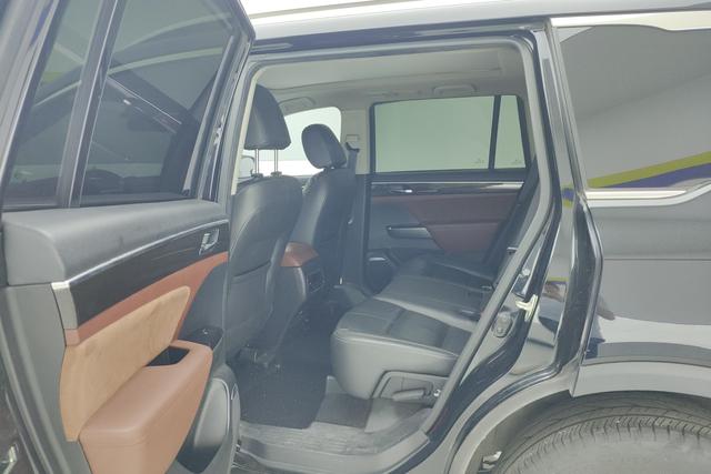 Trumpchi GS8 2017 320 T 2 WD 7 — фото 15