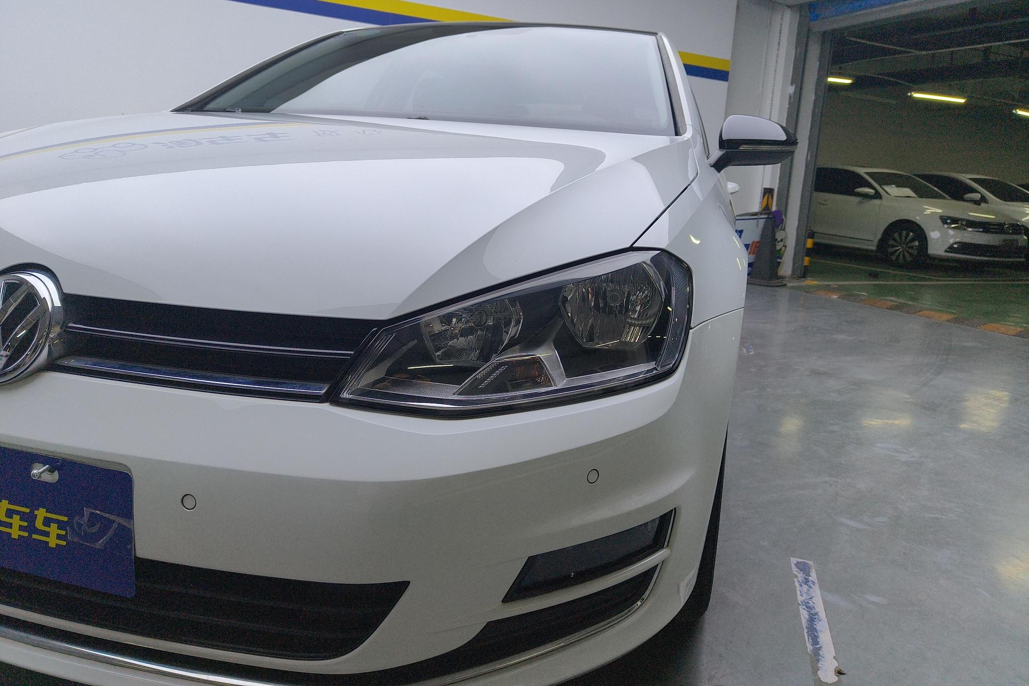 Volkswagen Golf 2017 230TSI AT Comfort