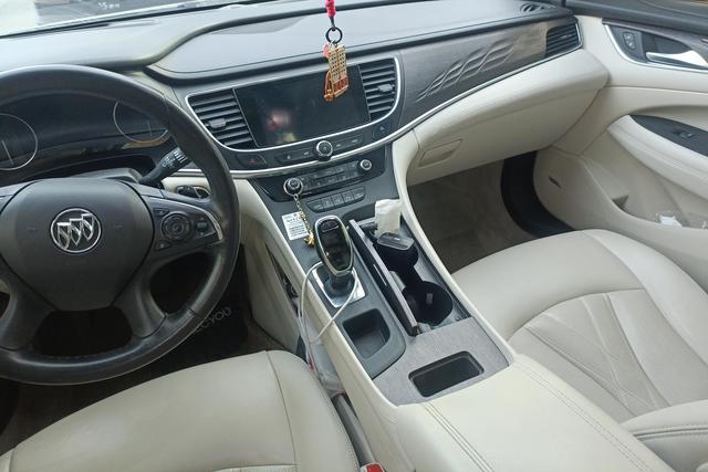 Buick LaCrosse 2020 - фото 16