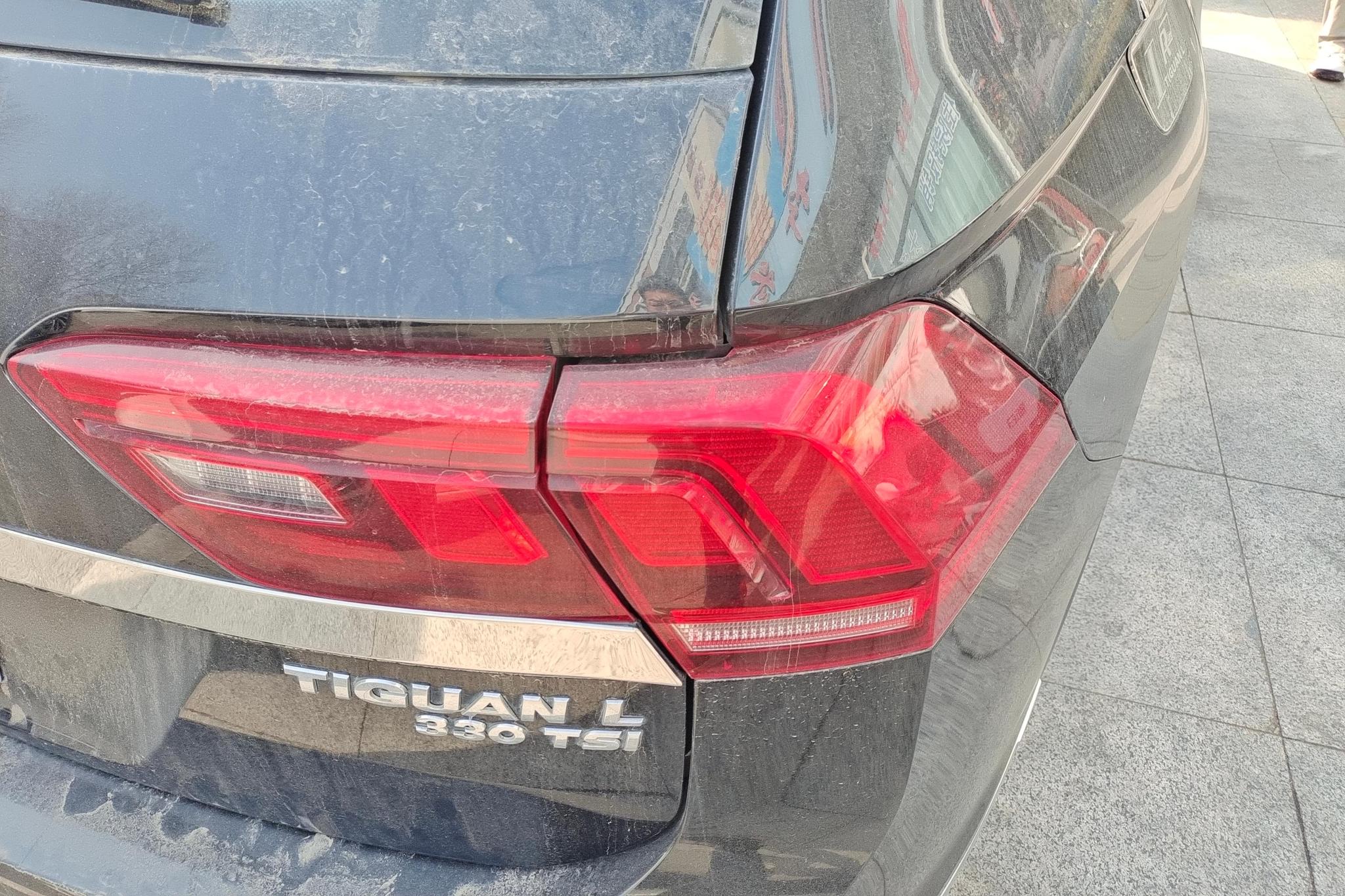 Volkswagen Tiguan L L 2017 330TSI AT