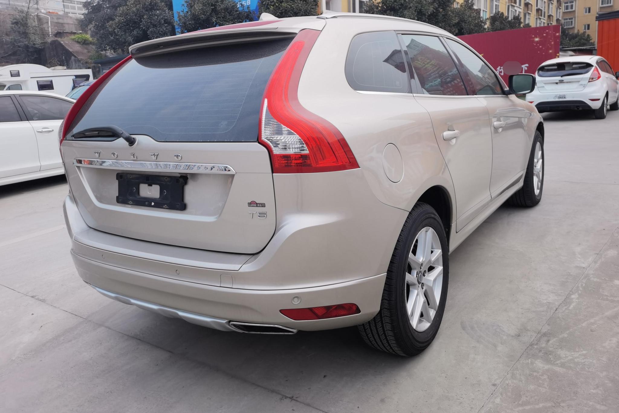 Volvo XC60 2017 T5