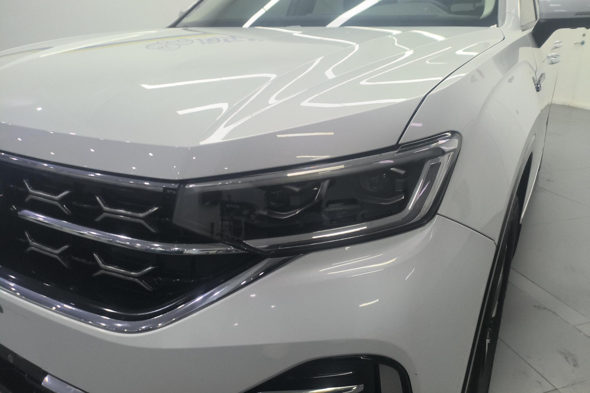 Volkswagen Tayron 2023 330TSI R-Line