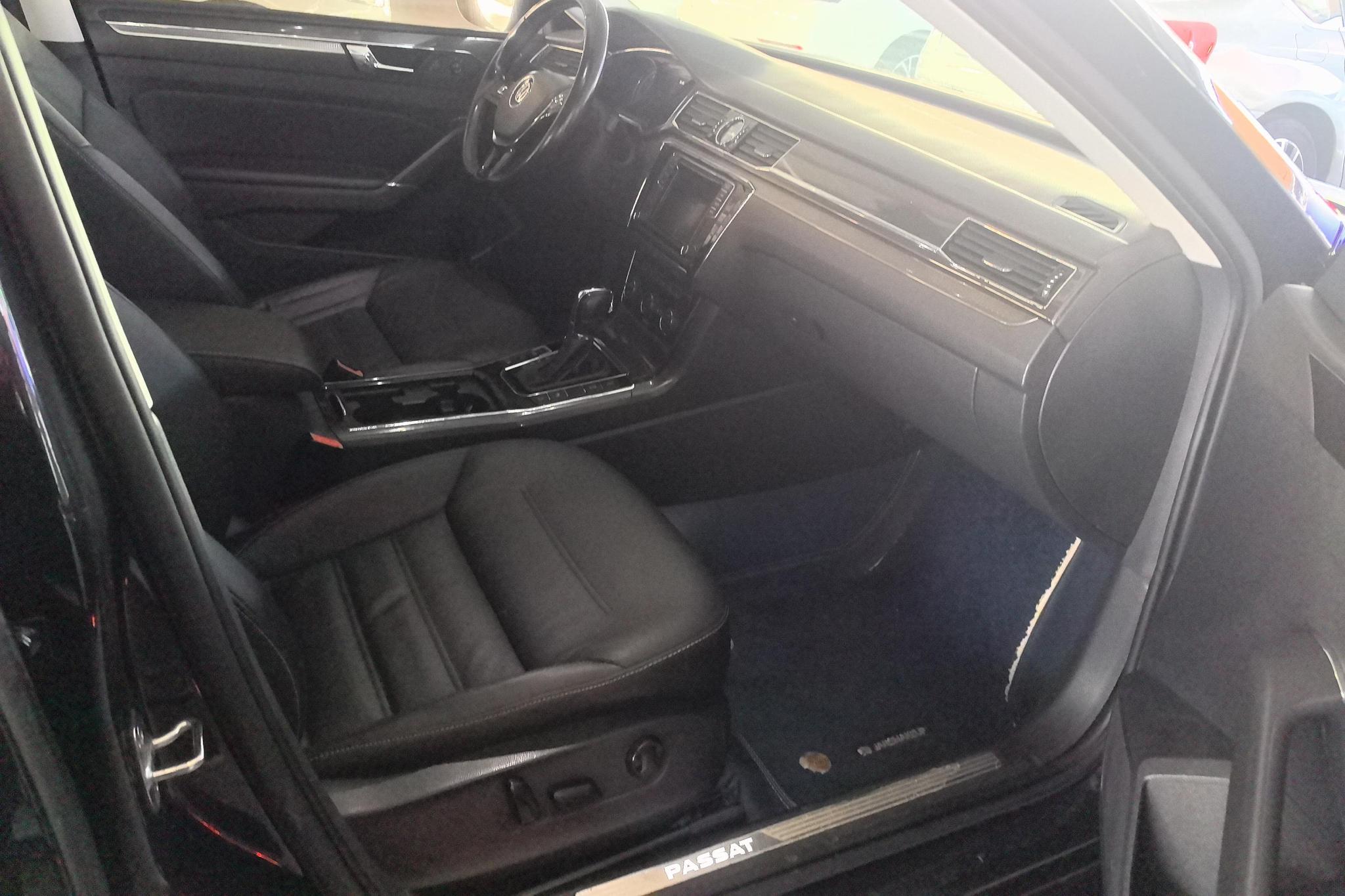Volkswagen Passat 2016 330TSI DSG