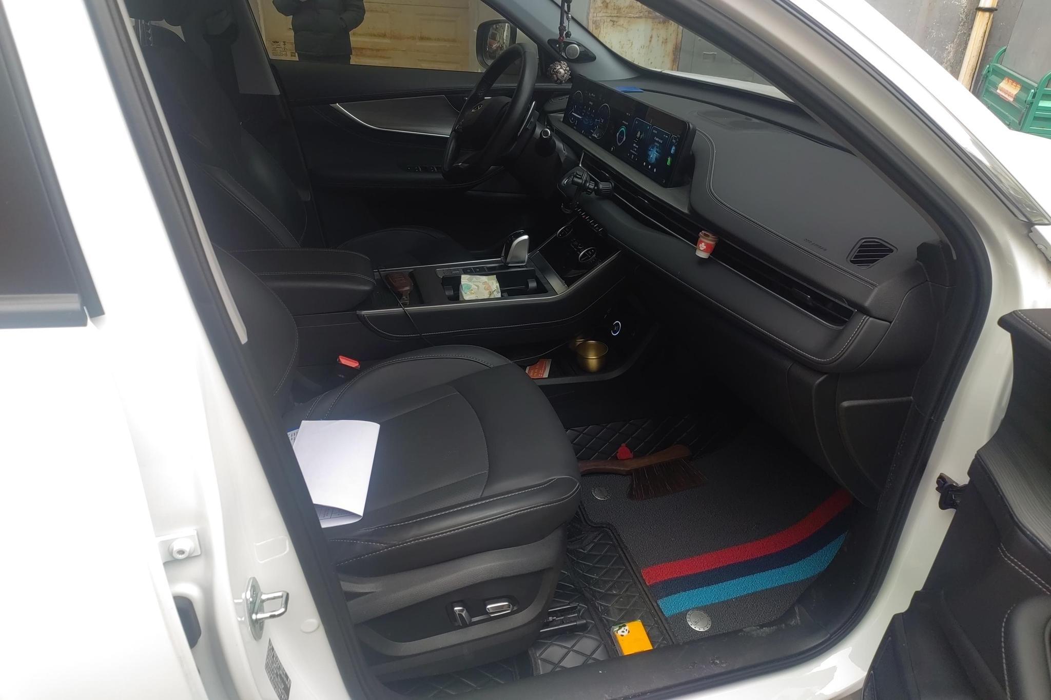 Chery Tiggo 8 8 2023 290TGDI AT