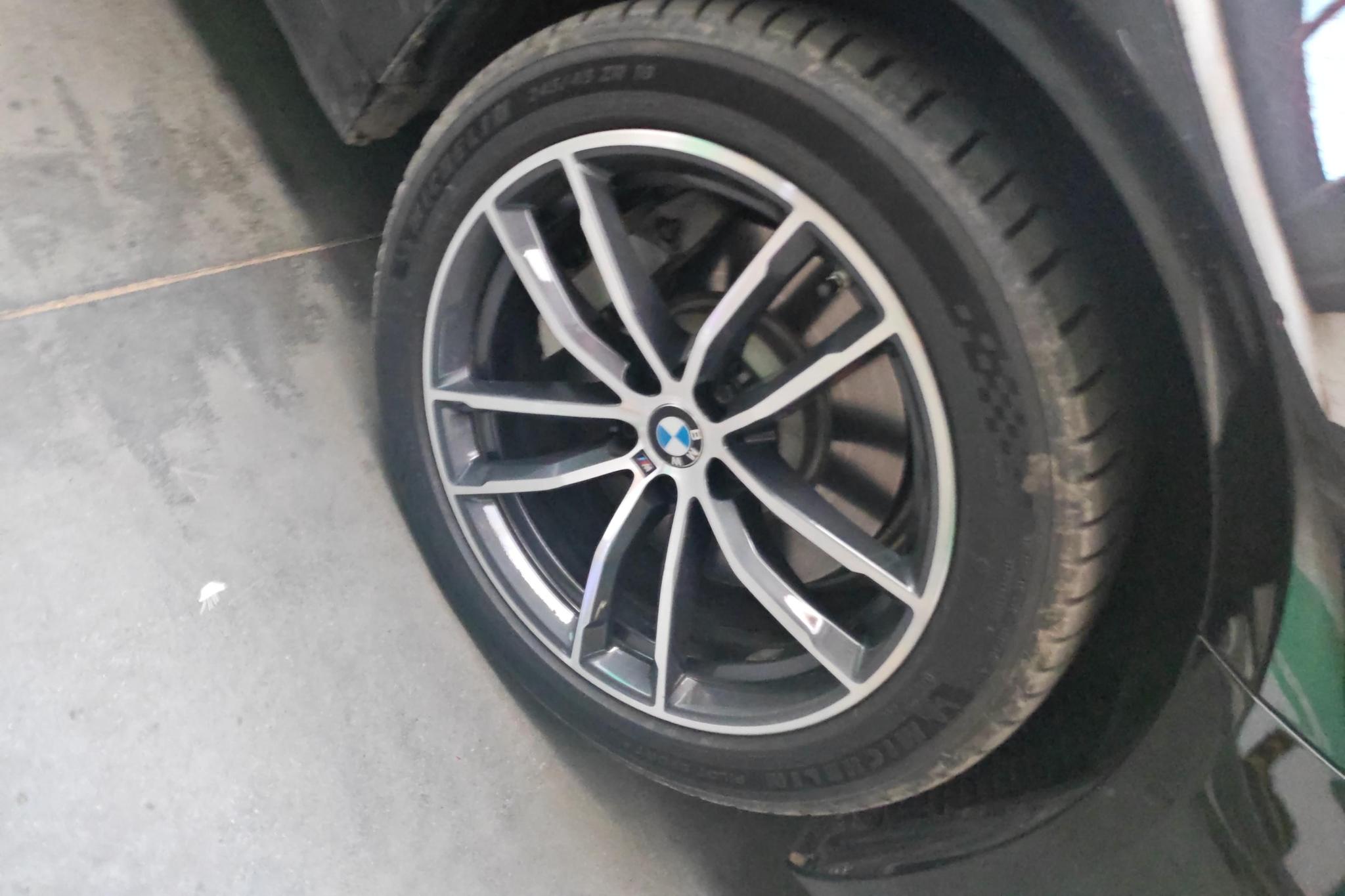 BMW 5 серииPHEV 5 PHEV 2021 535Le M Sport