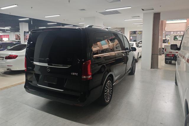 Mercedes-Benz V-Class 2018 V 260 V — фото 3
