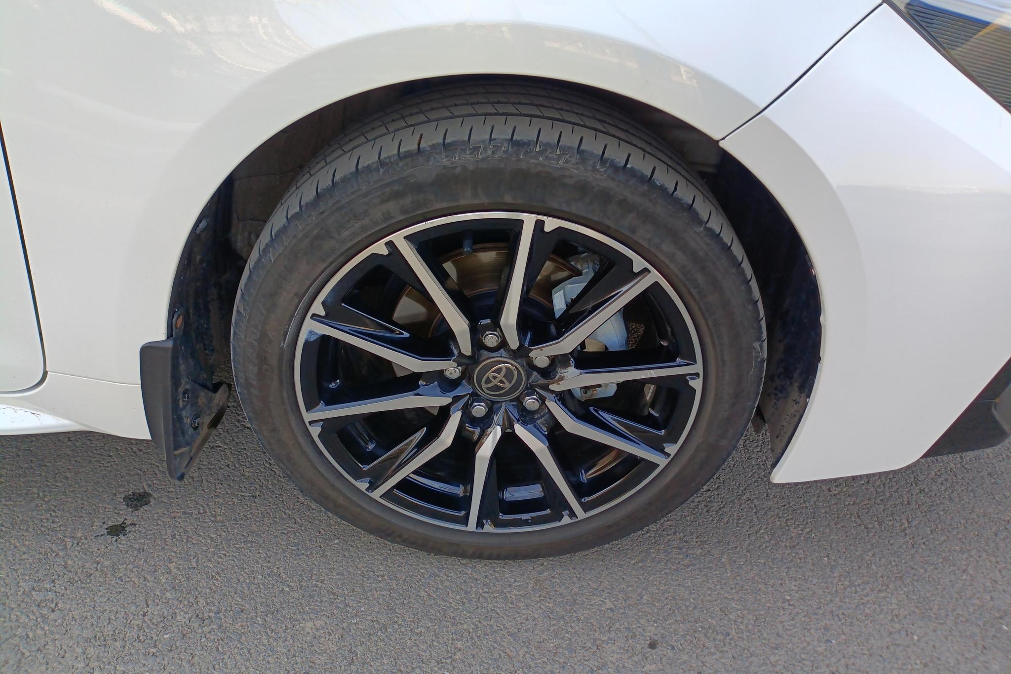 Toyota Corolla Levin 2024 185T Luxury