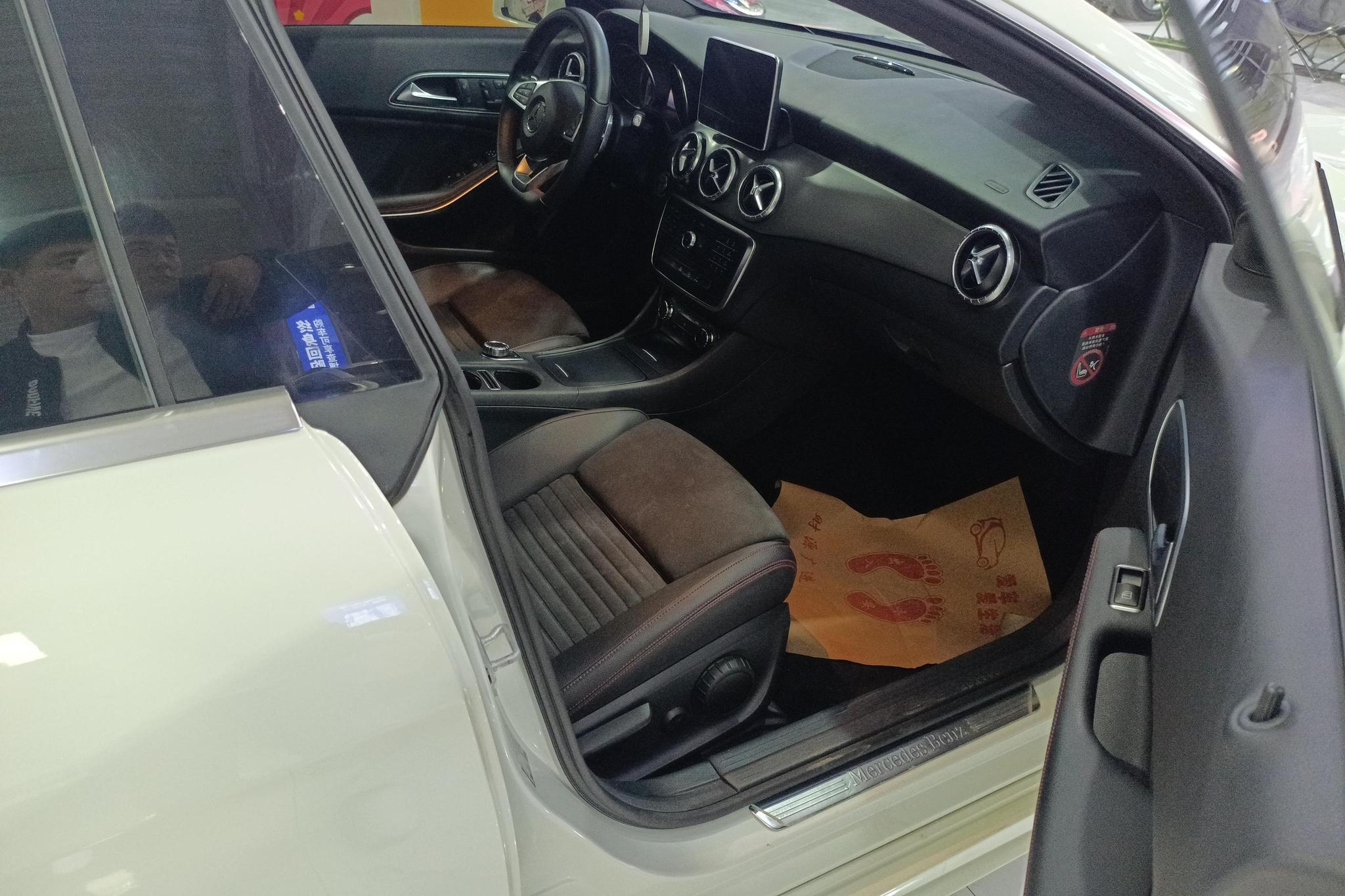 Mercedes-Benz CLA 2015 CLA 220 4MATIC