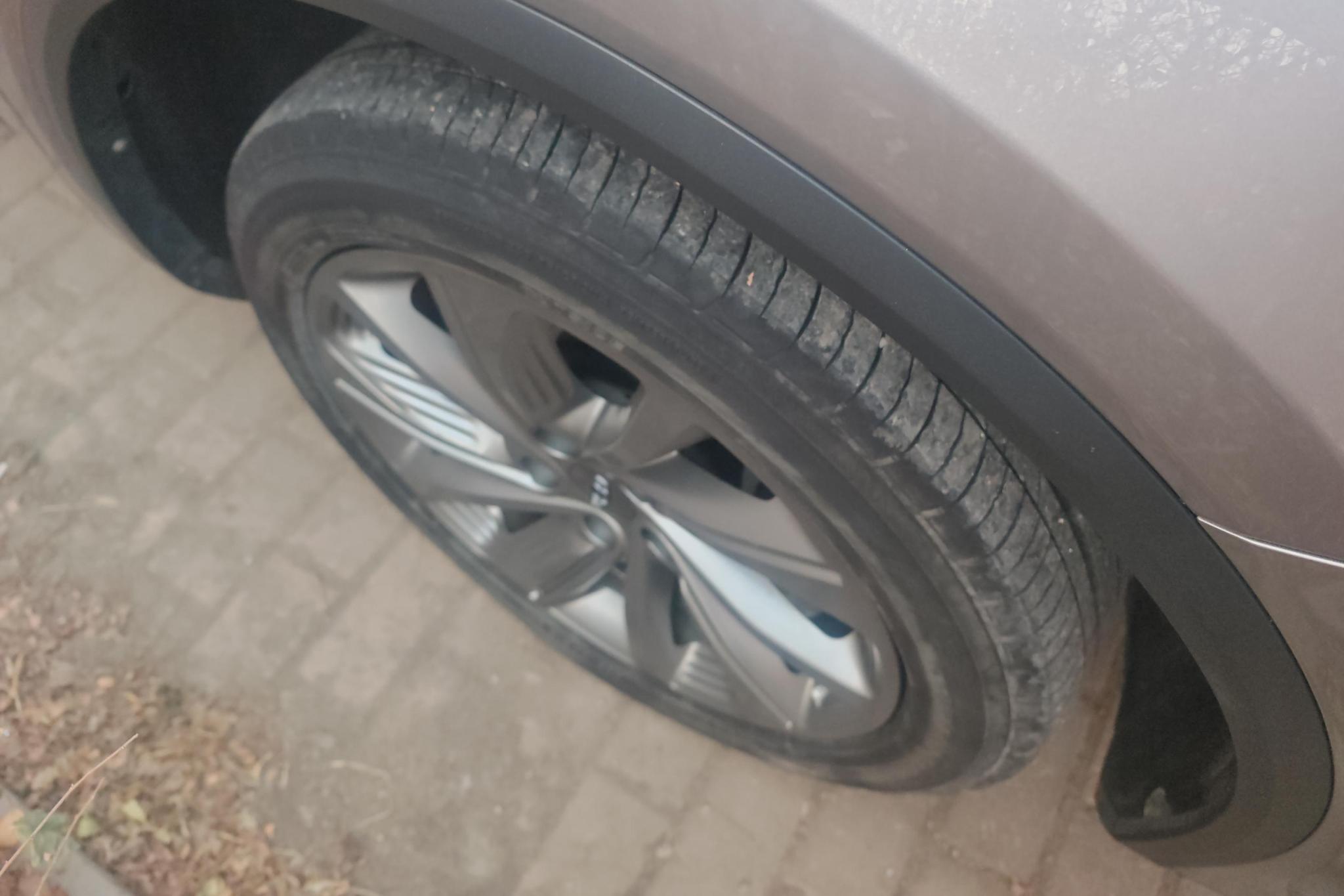 Geely Jiaji 2021 1.8TD DCT Luxury