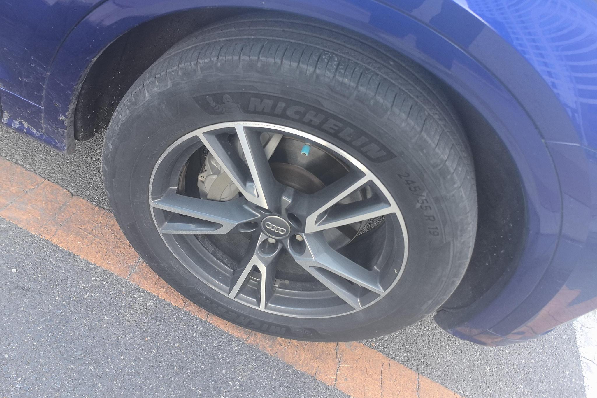 Audi Q5L 2018 40 TFSI Fashion V