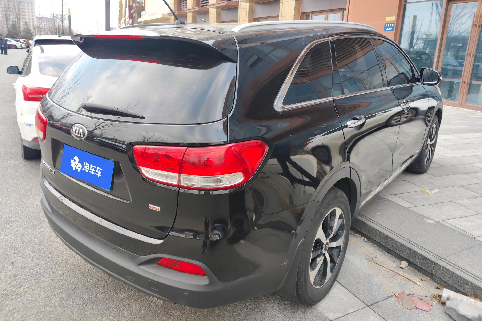 Kia Sorento 2016 L 2.4L 4WD 5 мест IV