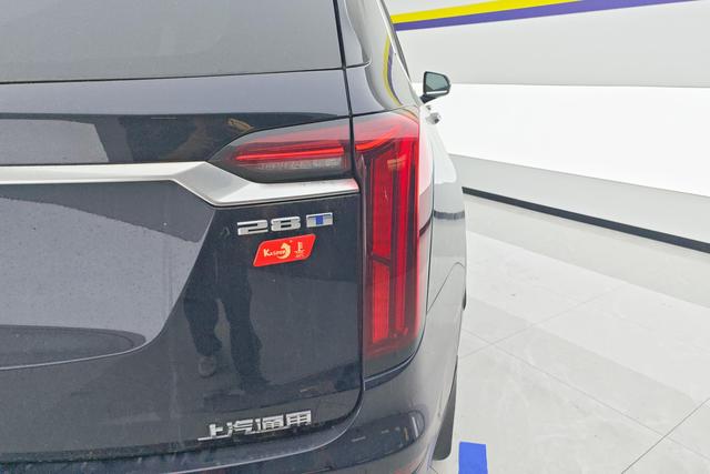 Cadillac XT6 2022 2.0 T 2 WDLuxury — фото 5