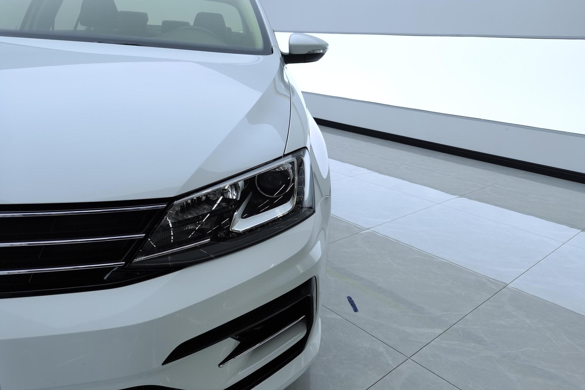 Volkswagen Sagitar 2018 280TSI DSG