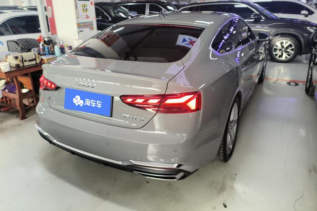 Audi A5 2022 Sportback 40 TFSI — фото 3