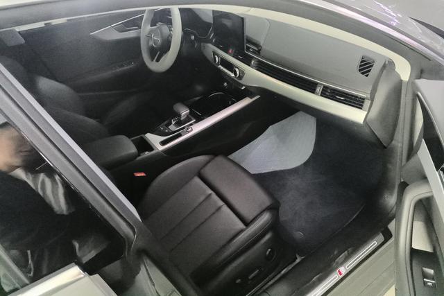 Audi A5 2022 Sportback 40 TFSI — фото 7