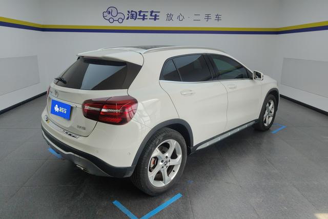 Mercedes Benz GLA 2018 — фото 3
