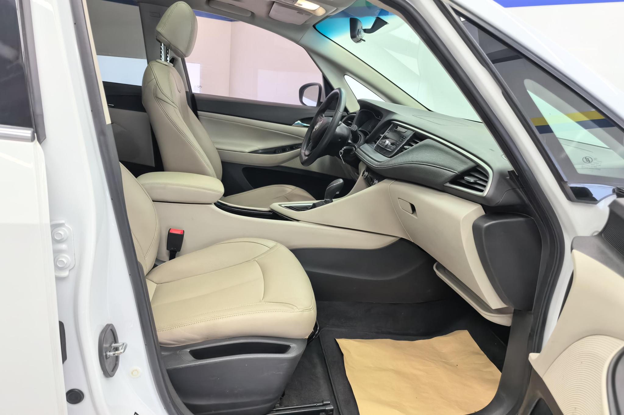 Buick GL6 2019 18T 6 мест Elite VI