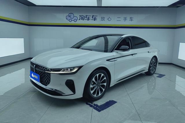 Lincoln Z 2022 i